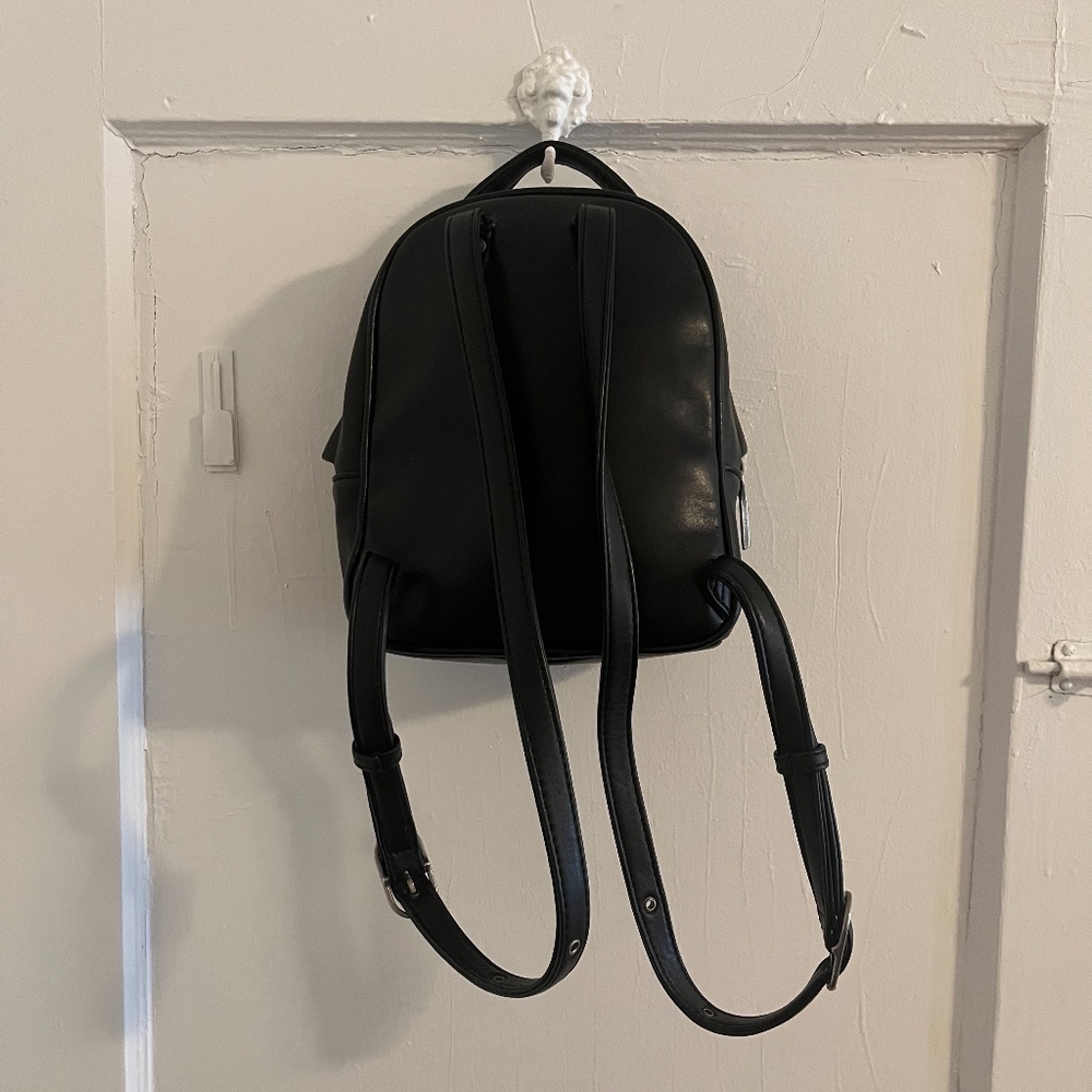 Matt & Nat Bali Mini Backpack - Picture 2 of 4